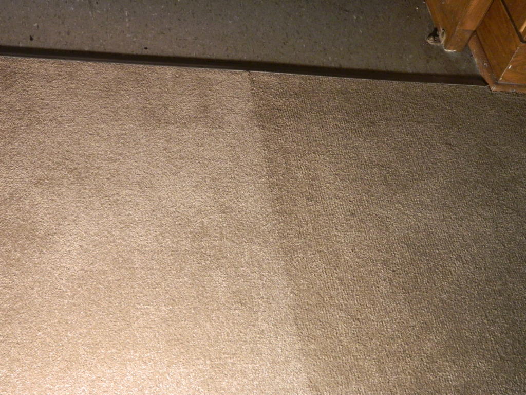 use the pencil/paper test to determine the pile direction. Check the carpet backing