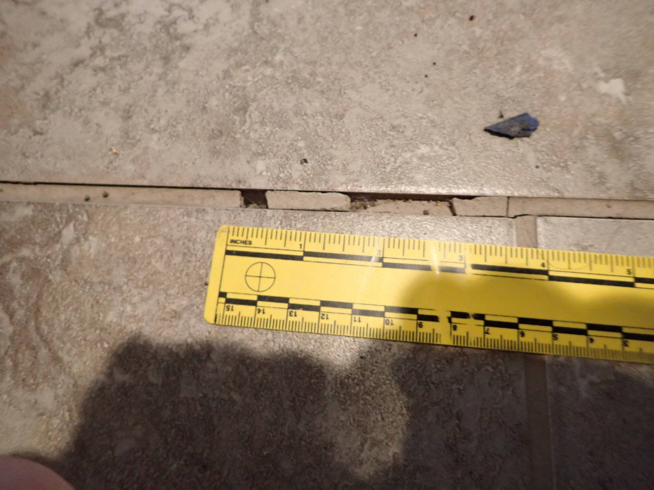 Floor Inspection Tile & Stone Crazing & Cracking of grout joints Defect